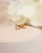 Load image into Gallery viewer, 18ct Yellow Gold Diamond Stud Earrings