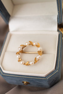 9ct Yellow Gold Pearl Brooch, Delross Design Jeweller, Brisbane Jeweller, Chermside Jeweller, Custom Jewellery