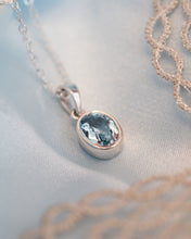 Load image into Gallery viewer, 9ct White Gold Topaz Pendant