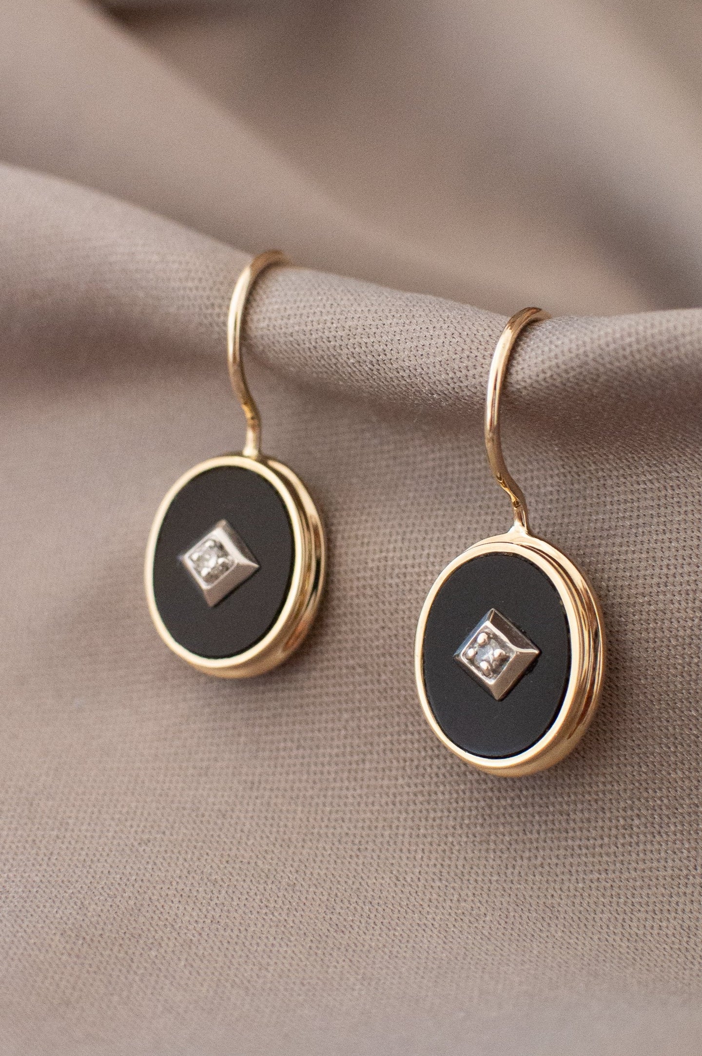 9ct Gold Onyx & Diamond Hook Earrings, Delross Design Jeweller, Brisbane Jeweller, Chermside Jeweller, Custom Jewellery