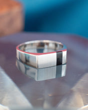 Load image into Gallery viewer, Silver Rectangular Onyx Signet Ring