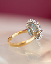 Load image into Gallery viewer, 18ct Gold Topaz &amp; Diamond Ring