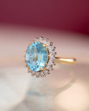 Load image into Gallery viewer, 18ct Gold Topaz &amp; Diamond Ring