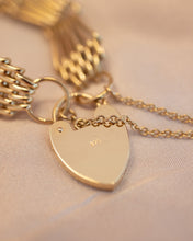 Load image into Gallery viewer, 9ct Yellow Gold Gate Bracelet With Padlock
