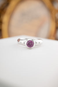 18ct White Gold Pink Sapphire & Diamond 0.05ct TDW Ring, Delross Design Jewellers, Brisbane Jewellers, Custom Brisbane Jewellers, Brisbane Jewellery Repairs, Chermside West Jewellers   