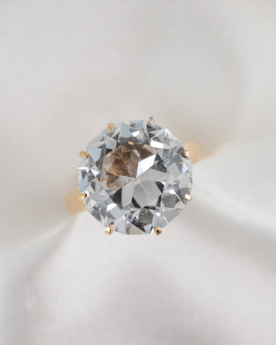 Vintage 9ct Paste Solitaire Ring