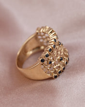 Load image into Gallery viewer, 9ct Gold Coral Inspired Sapphire Ring