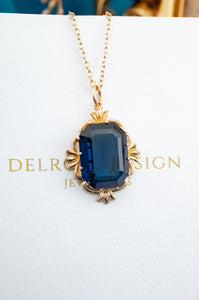 9ct Gold Blue Paste Stone Pendant, Delross Design Jewellers, Brisbane Jewellers, Custom Brisbane Jewellers, Brisbane Jewellery Repairs, Chermside West Jewellers   