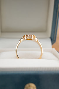 Vintage 9ct Gold Cubic Zirconia Ring, Delross Design Jewellers, Brisbane Jewellers, Custom Brisbane Jewellers, Brisbane Jewellery Repairs, Chermside West Jewellers  