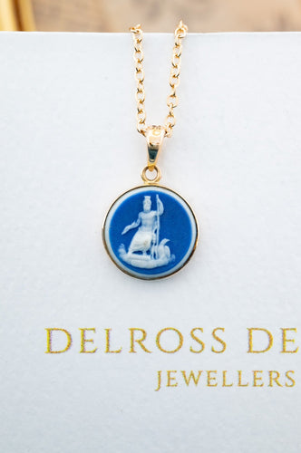 Vintage 18ct Yellow Gold Blue Cameo Figure Pendant, Delross Design Jewellers, Brisbane Jewellers, Custom Brisbane Jewellers, Brisbane Jewellery Repairs, Chermside West Jewellers  