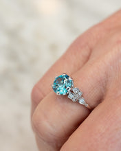 Load image into Gallery viewer, Vintage 18ct &amp; Platinum Natural 3.48ct Blue Zircon &amp; Diamond Ring
