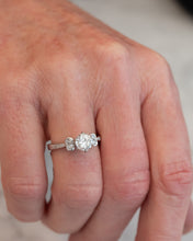 Load image into Gallery viewer, 18ct White Gold 1.15ct Diamond Ring