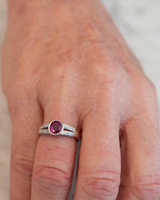 Load image into Gallery viewer, 14ct Natural 0.88ct Ruby &amp; Diamond Ring