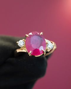 18ct Natural 3.52ct Ruby Ring