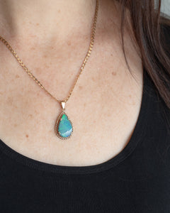 Vintage 9ct Gold Opal Pendant