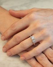 Load image into Gallery viewer, 18ct White Gold 1.15ct Diamond Ring