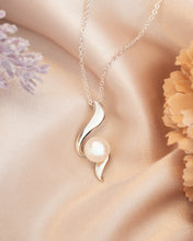 Load image into Gallery viewer, New Sterling Silver White Button Freshwater Pearl Pendant