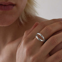 Load image into Gallery viewer, Sterling Silver Wavy 2-Band Ring