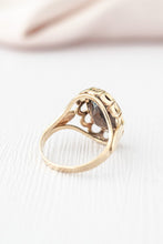 Load image into Gallery viewer, Vintage 9ct gold smokey quartz ring Delross Design Jewellers