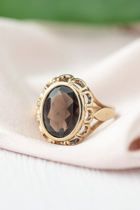 Vintage 9ct gold smokey quartz ring Delross Design Jewellers