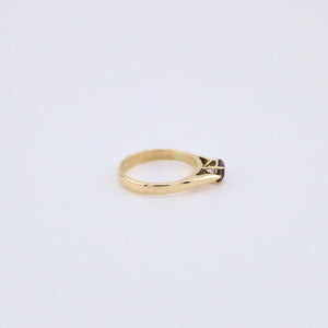18ct Gold 0.40ct Amethyst Ring, Delross Design Jewellers, Brisbane Jeweller