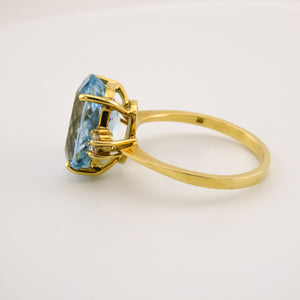 Delross Design Jeweller, Brisbane Jeweller, Chermside Jeweller, Custom Jewellery, 18ct Gold, Aquamarine, Sapphire 
