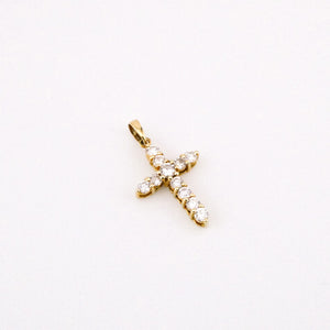 Delross Design Jeweller, Brisbane Jeweller, Chermside Jeweller, Custom Jewellery, 18ct Gold, Diamond Cross Pendant