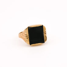 Load image into Gallery viewer, 9ct Gold Vintage Onyx Ring, Delross Design Jeweller, Brisbane Jeweller, Chermside Jeweller, Custom Jewellery