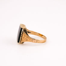 Load image into Gallery viewer, 9ct Gold Vintage Onyx Ring, Delross Design Jeweller, Brisbane Jeweller, Chermside Jeweller, Custom Jewellery