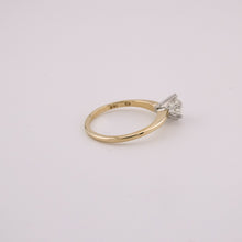Load image into Gallery viewer, Delross Design Jeweller, Brisbane Jeweller, Chermside Jeweller, Custom Jewellery, Diamond Ring